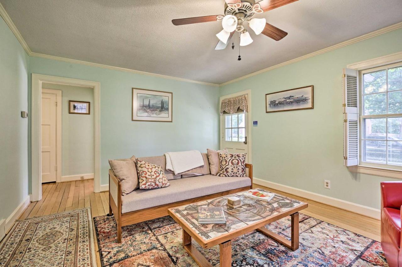 Lexington Getaway With Backyard Deck Less Than 2 Mi To Uk! Екстер'єр фото